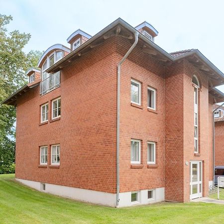 Ferienwohnung Ostseebutt Mit Terrasse Im Kaiserhof 2 Kellenhusen Exteriör bild