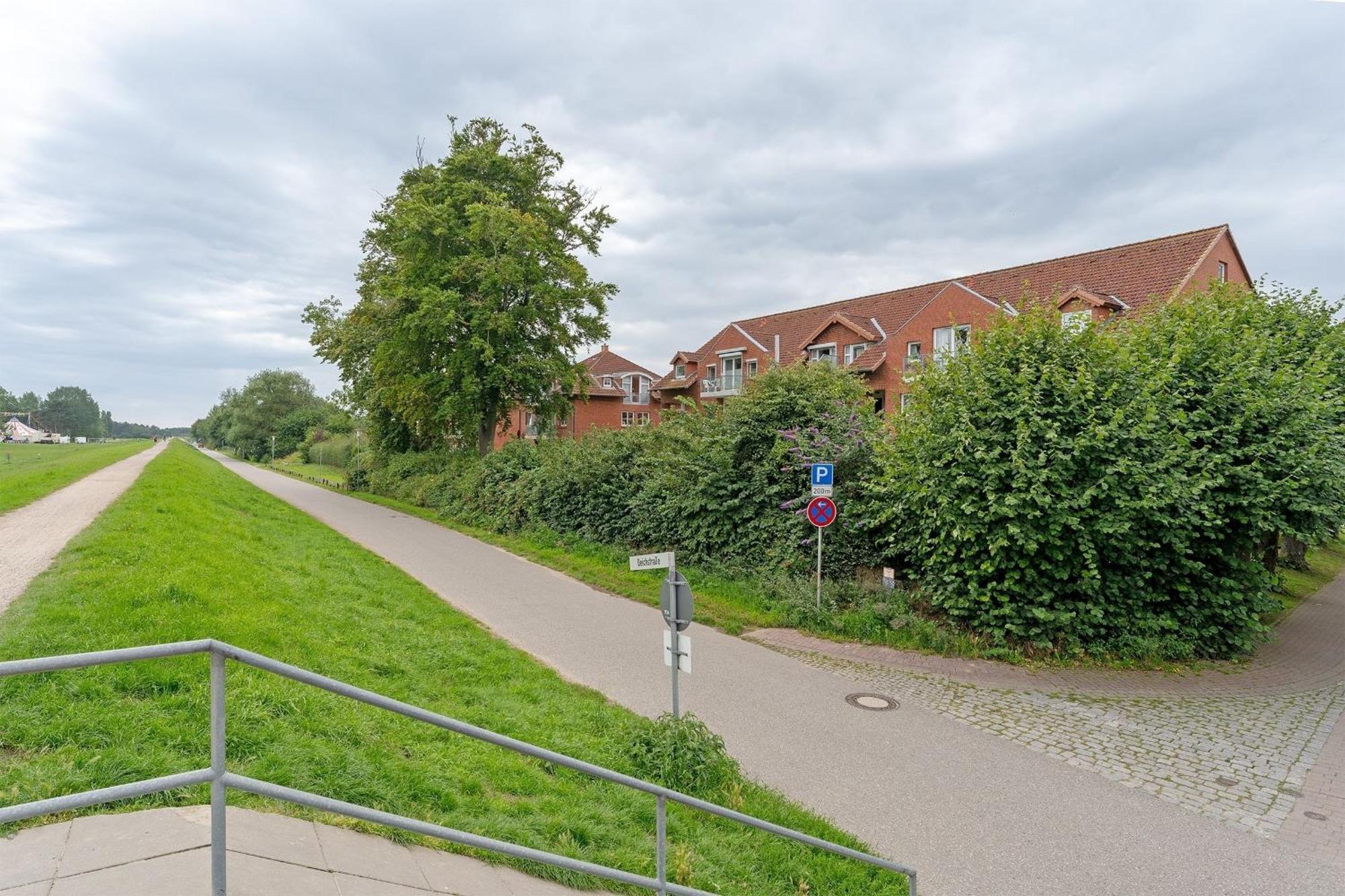 Ferienwohnung Ostseebutt Mit Terrasse Im Kaiserhof 2 Kellenhusen Exteriör bild