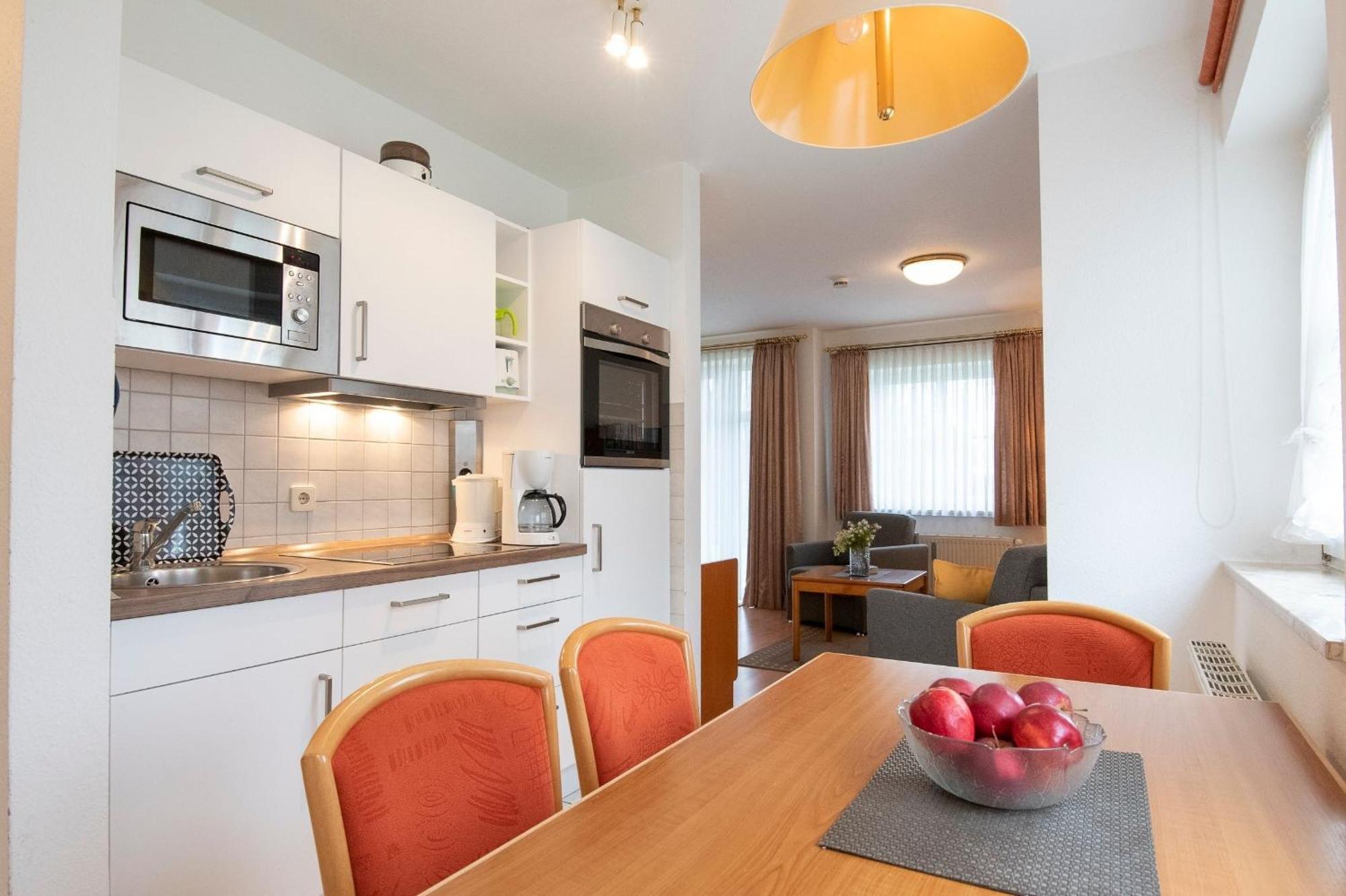Ferienwohnung Ostseebutt Mit Terrasse Im Kaiserhof 2 Kellenhusen Exteriör bild
