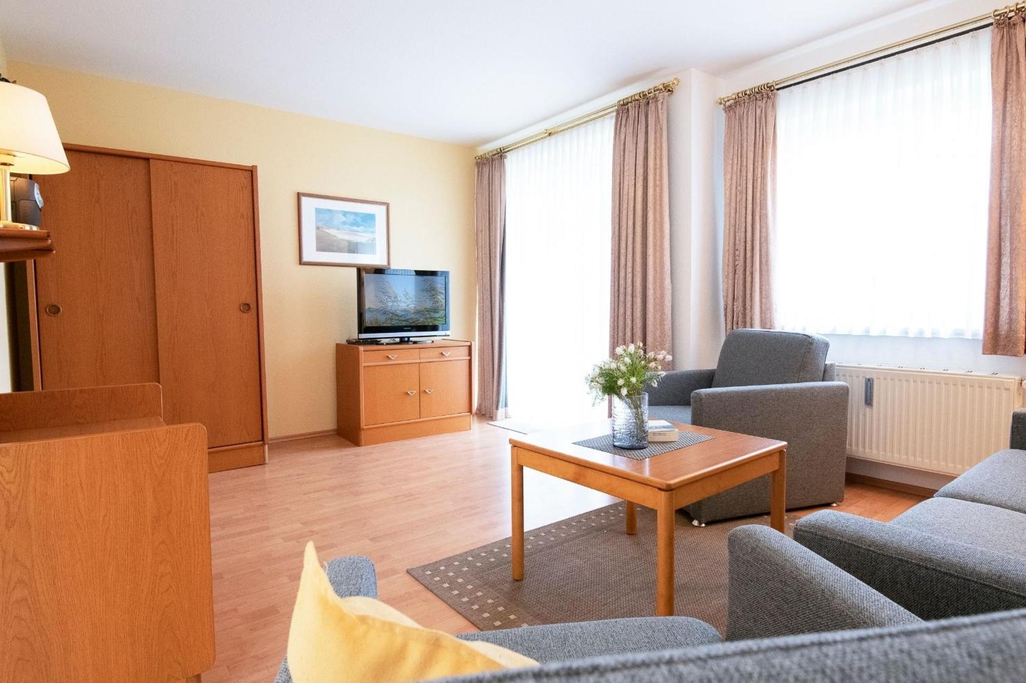 Ferienwohnung Ostseebutt Mit Terrasse Im Kaiserhof 2 Kellenhusen Exteriör bild