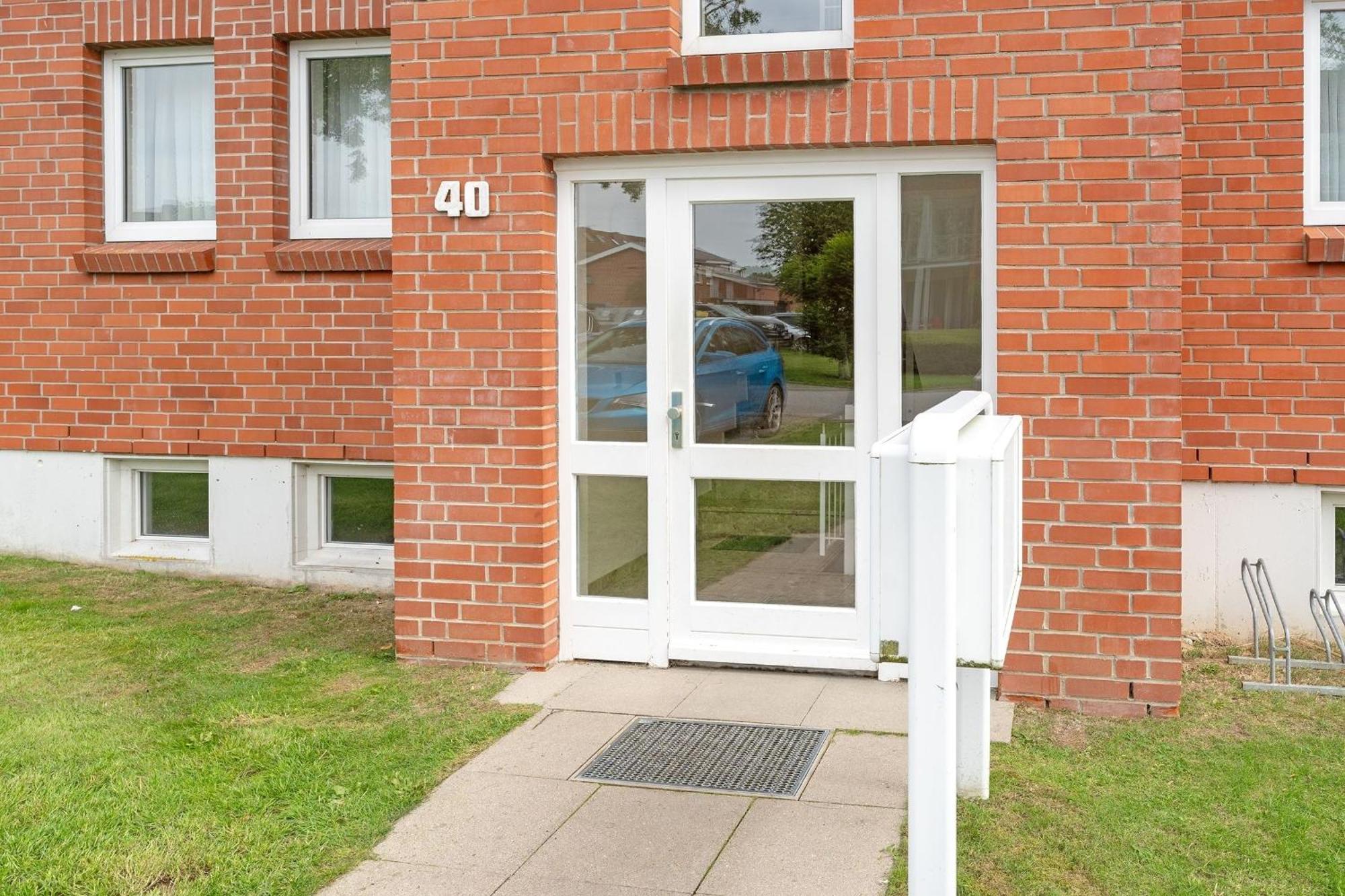 Ferienwohnung Ostseebutt Mit Terrasse Im Kaiserhof 2 Kellenhusen Exteriör bild